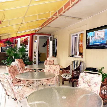 Pensiunea Coralia Гостевой дом 3*